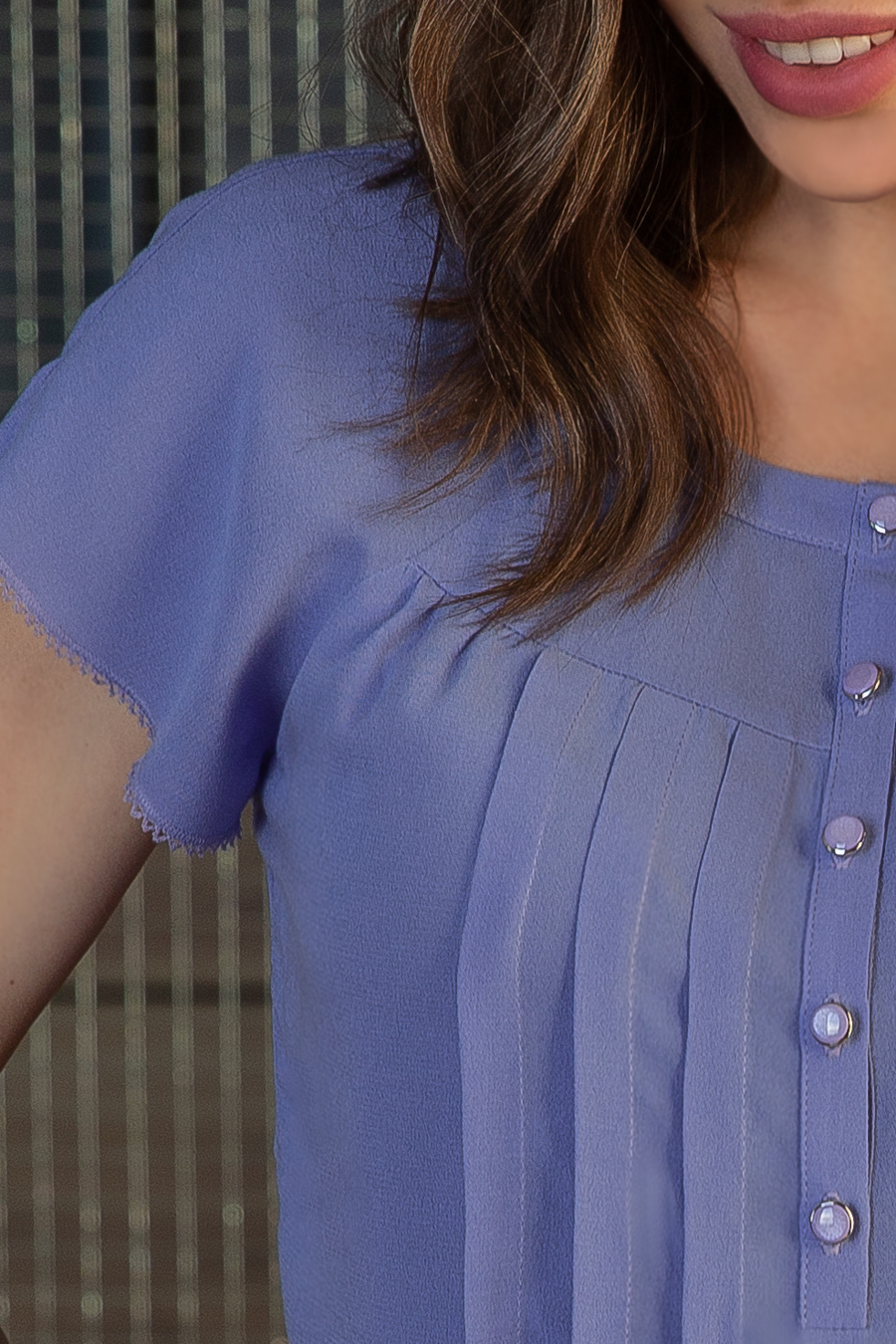 Нита.2 блузка из тончайшей вискозы-вуаль с пуговками и мережкой по низу и рукавам Ритини