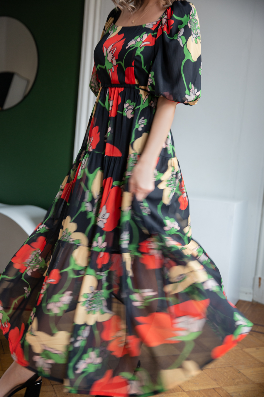 Авила. Длинное платье из крэш шифона в цветочный принт от Ритини